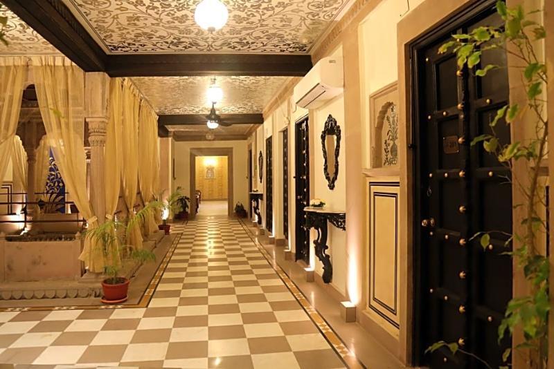 Brijrama Palace, Varanasi - By The Ganges Exterior foto